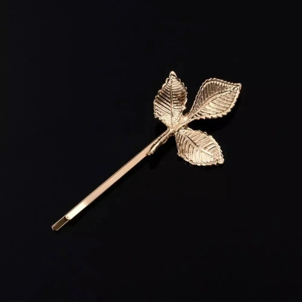 “Aveline” Beautiful 3-Leaf Boho Gold Hair Clips